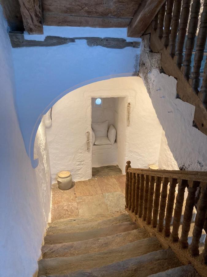Chateau De Cours Senezergues Bagian luar foto